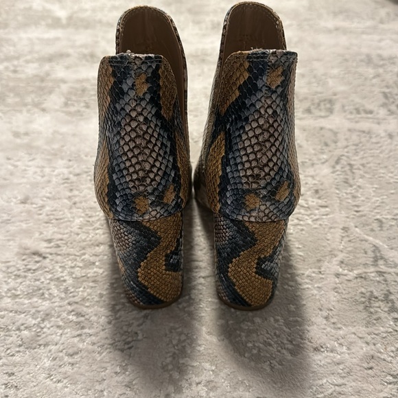 Steve Madden Rookie Snakeskin Booties - Picture 4 of 4